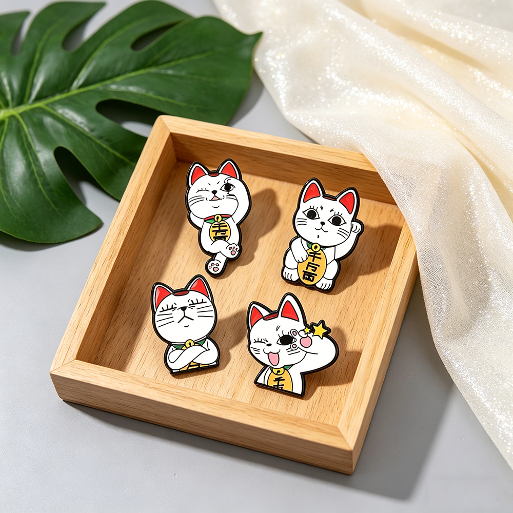 Lucky Cat Enamel Pin Set - 4PC - Naruto Headband Metal avis et prix